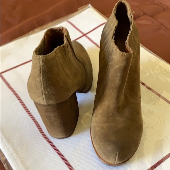 Jeffery Campbell Suede Distressed Ankle Boots - Picture 4 of 9